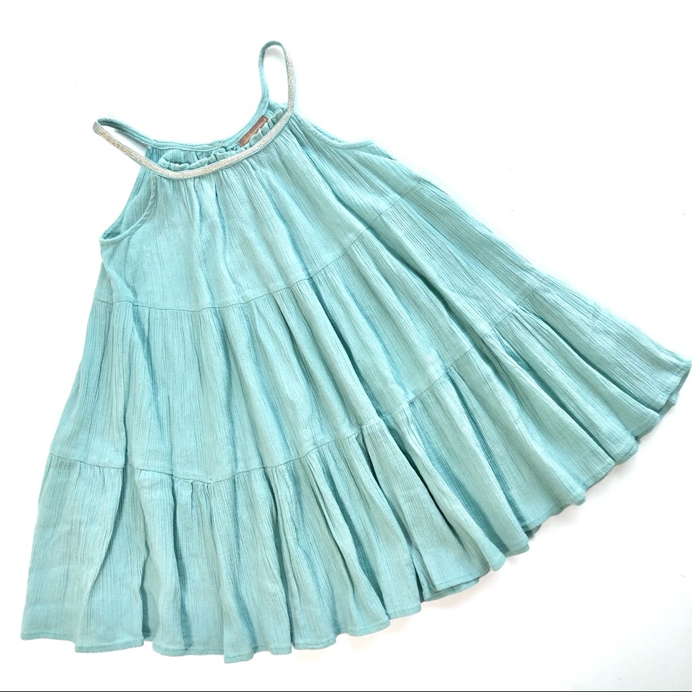 Boutique Summer tiered dress 4-5 🌴🌴🌴